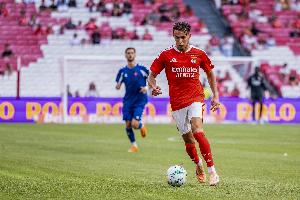 记者：本菲卡边卫德迪奇同意加盟纽卡，本菲卡要价3500万欧