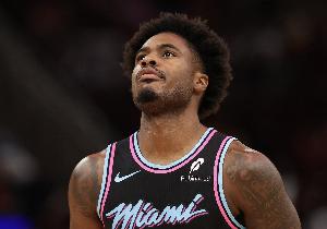 如何防布伦森等明星后卫？小米切尔：上足对抗以后他们就会叫掩护