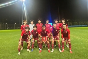 上海海港U20队于8月16日完成了2026年第五届中国青少年足球联赛…